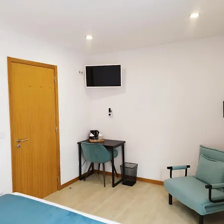 Albergue Santa Alegria *