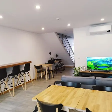 Hostel Santa Alegria *